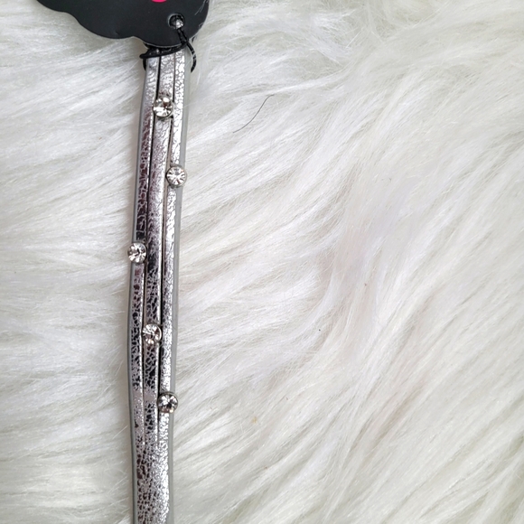 Paparazzi Silver Stud Braclet